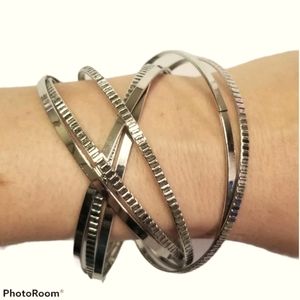 Trending in Tread women's bracelet